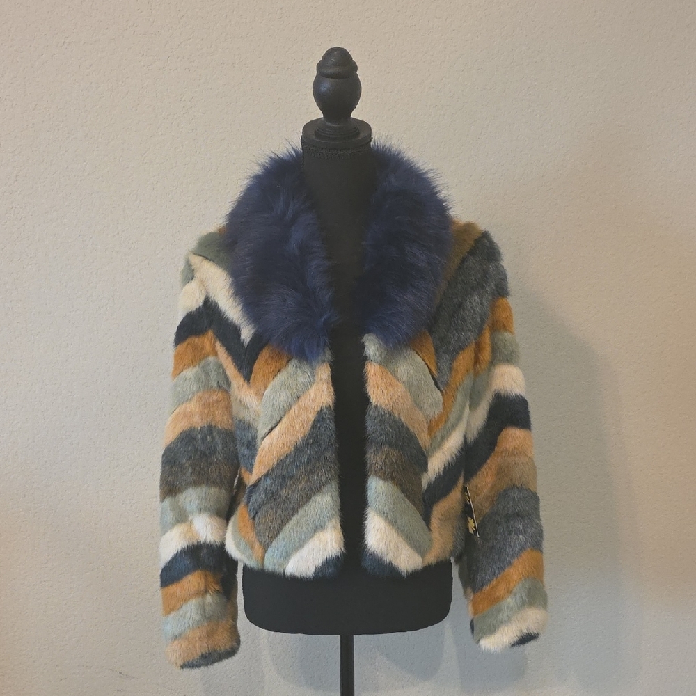 New Chevron Striped Faux Fur Teddy Jacket - Picture 2 of 2